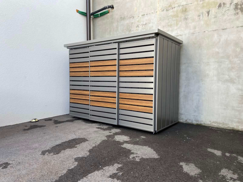 Kovinski smetnjaki Dolenjska