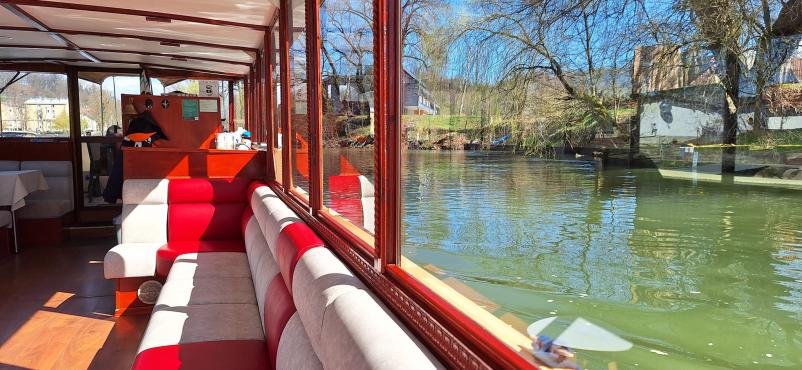 Praznovanje novega leta na ladjici Ljubljana