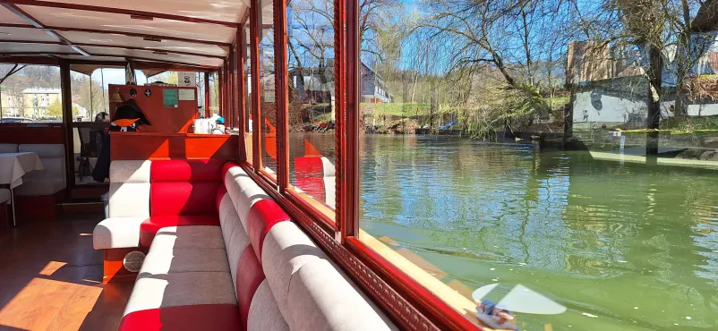 Praznovanje novega leta na ladjici Ljubljana