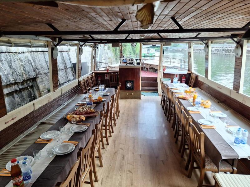 Najem ladjice za novo leto Ljubljana