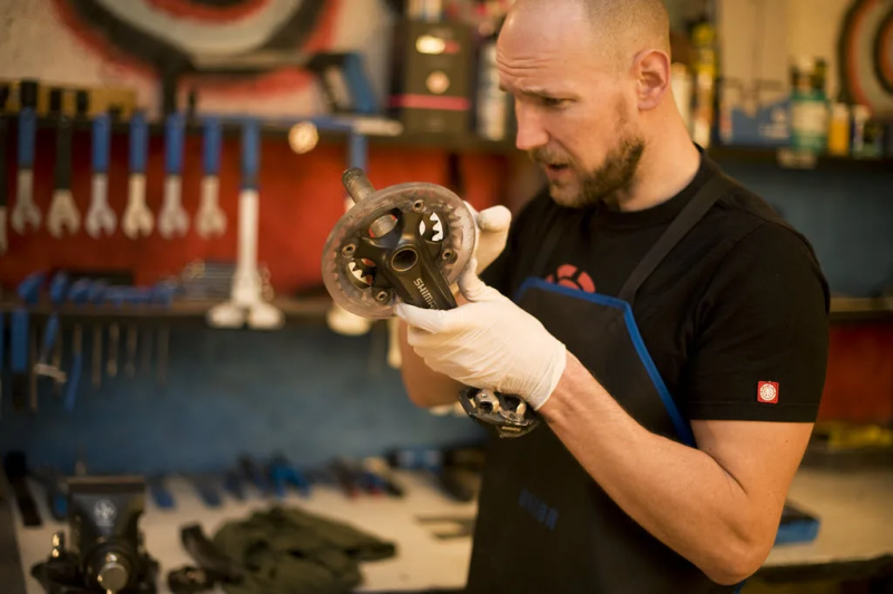 Udeležba na tečaju servisa koles Ljubljana