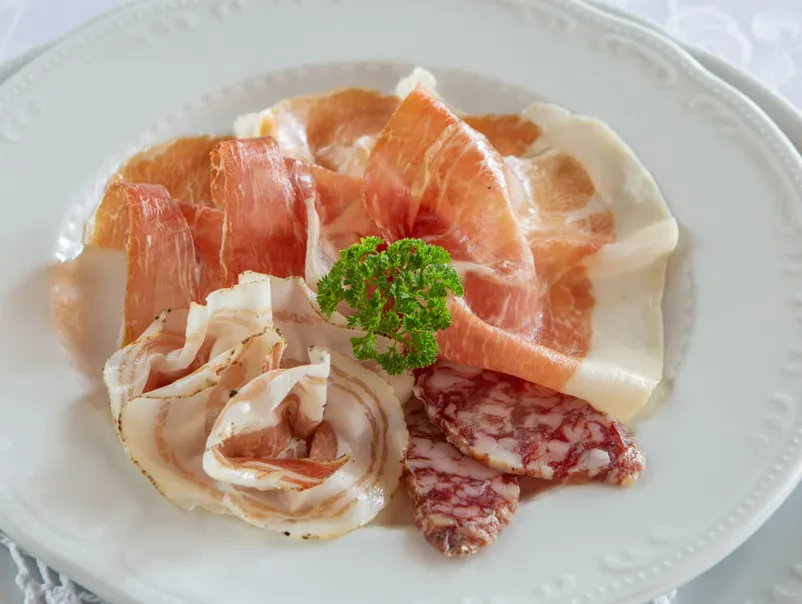 Poletno doživetje v naravi na Turistični kmetiji Postojna, Notranjska
