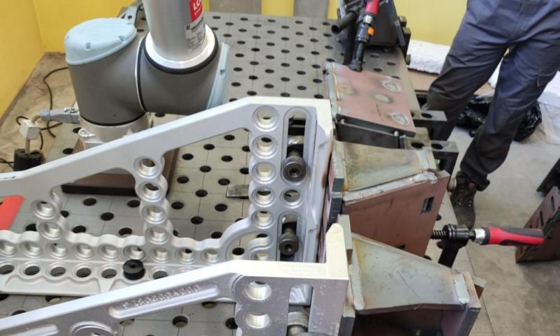 Lasersko rezanje kovine in varjenje