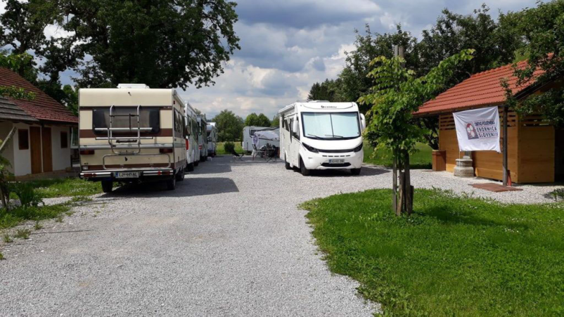 Postajališče za avtodome Vinica, Bela krajina