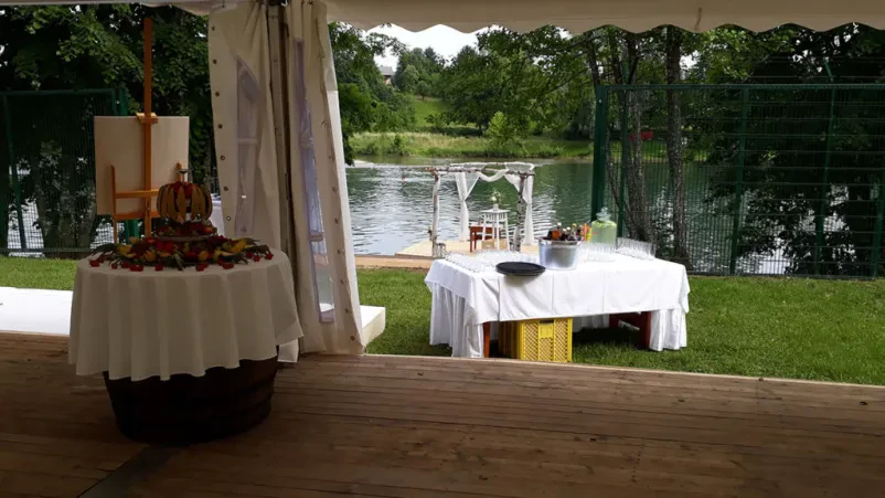 Najem prostora za praznovanje poroke Bela krajina