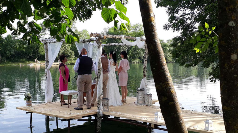 Najem prostora za poročno slavje Bela krajina