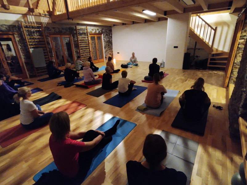 Telovadnica in dober fitnes pr' Špan Dolenja vas