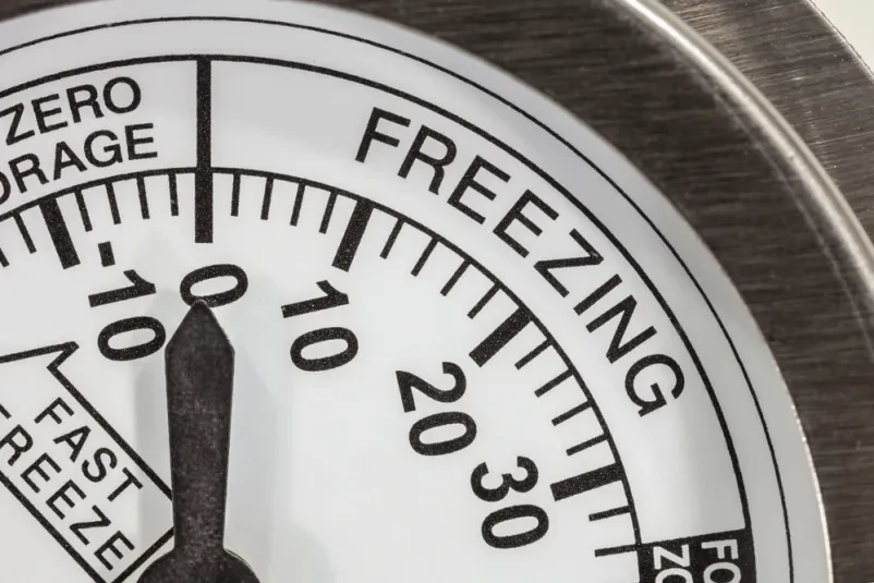 Sistem za spremljanje temperature hladilnih komor