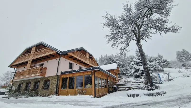 Nočitev Rogla