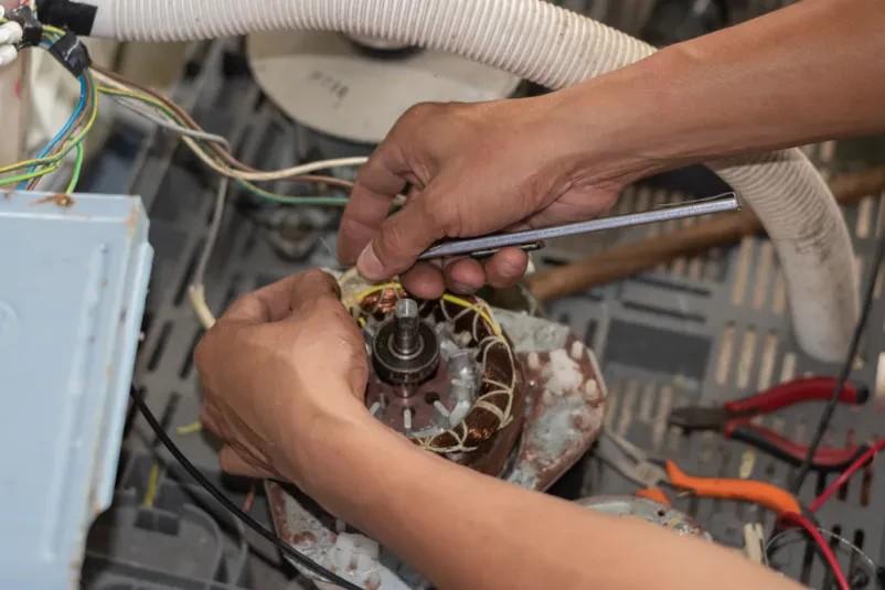 Kakovostno popravilo strojev in opreme Slovenija