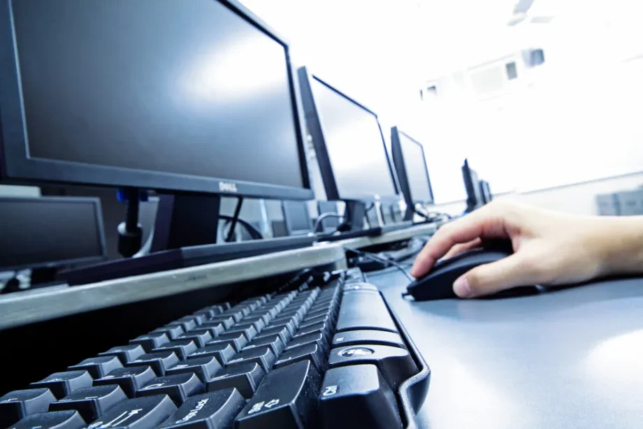 Popravilo računalnika, strokovna rešitev za sodobne digitalne navade
