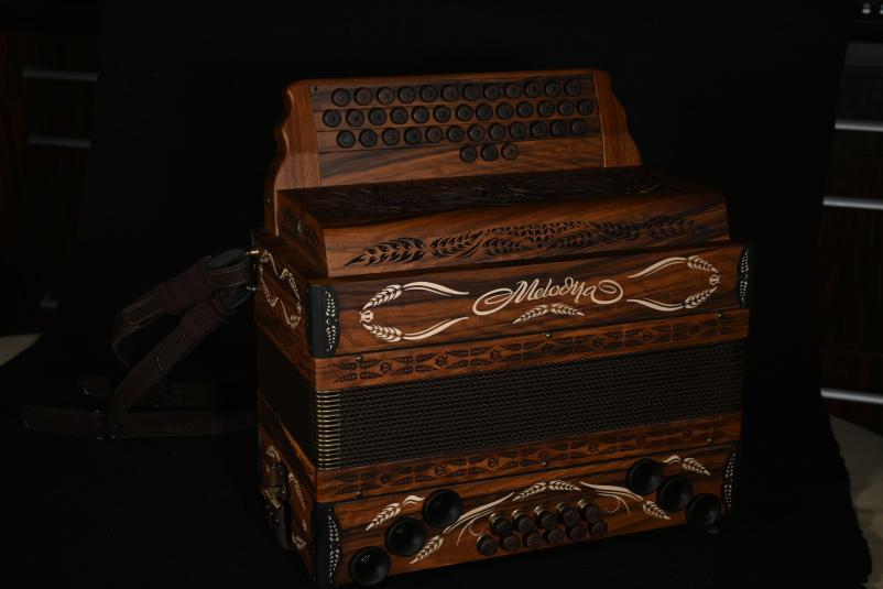 Prodaja harmonik Slovenija