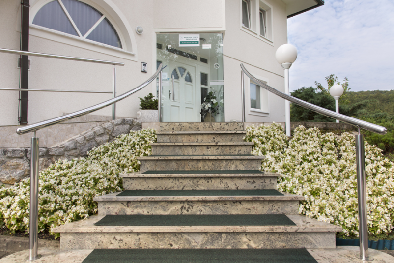 Zasebna zobna ordinacija Zasavje, vabljeni