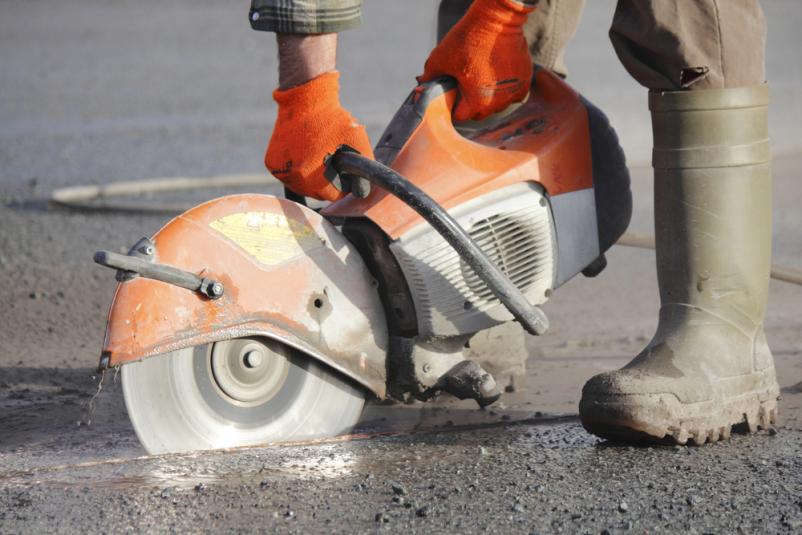 Hitro in varno diamantno rezanje betona za adaptacije na Gorenjskem