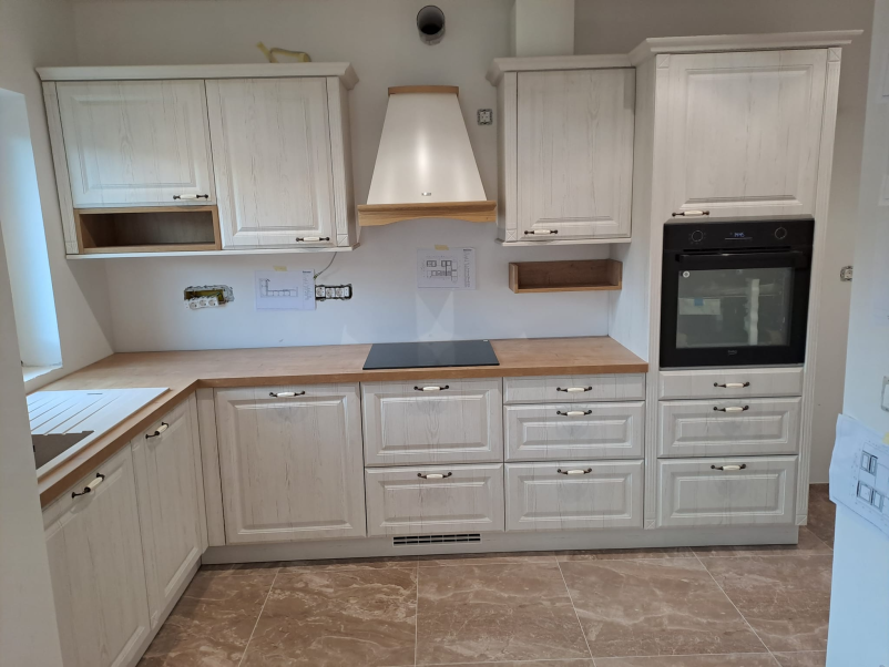  montaža notranje opreme Slovenske Konjice