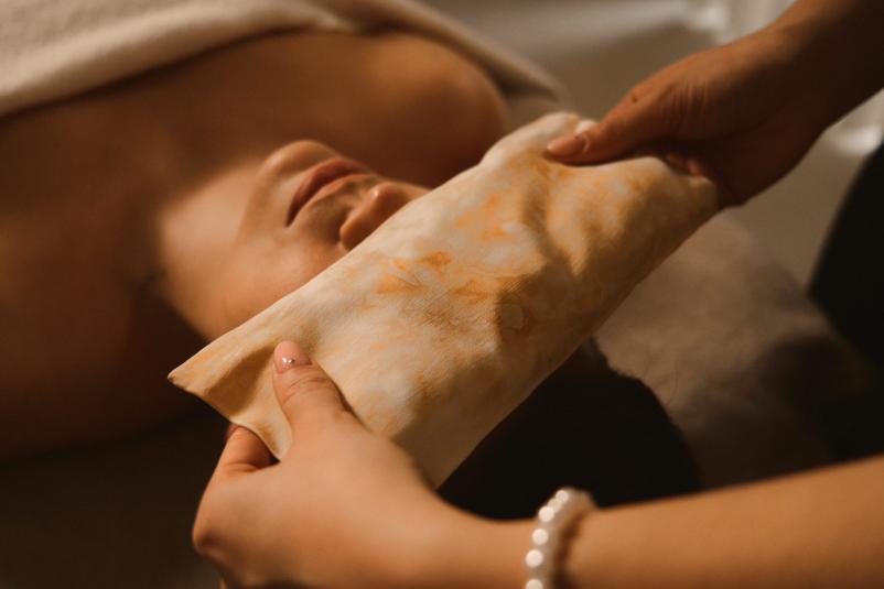 Masaža obraza in dekolteja Nova Gorica