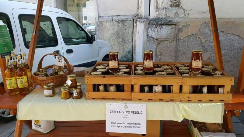 Poceni medeni liker Metlika