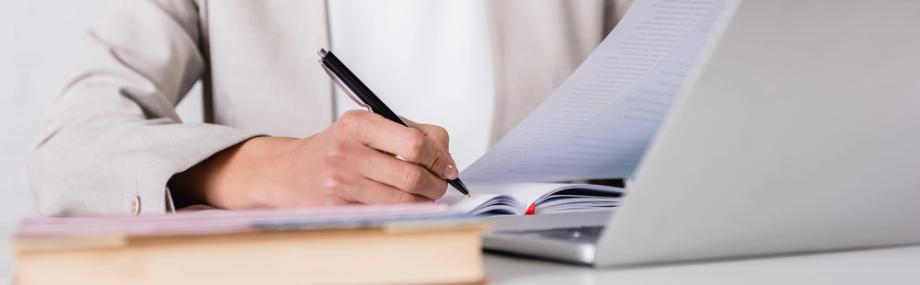 Licencirani sodni tolmači in pomen uradnih prevodov