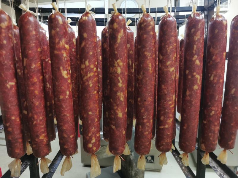 Prodaja domačega svinjskega mesa Ptuj