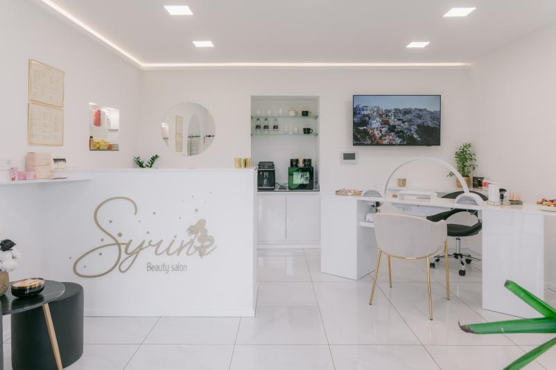 Manikura, podaljševanje trepalnic Gorenjska