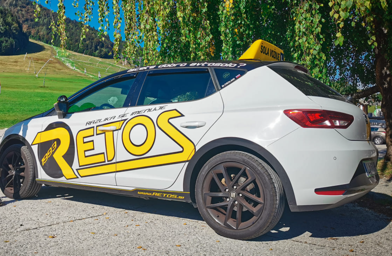 Strokovni inštruktorji in vadbene površine, avto šola Ljubljana