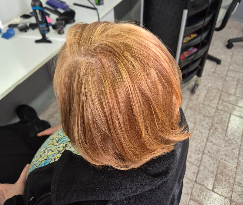 Frizerstvo Anja Hrastnik, moško in žensko striženje