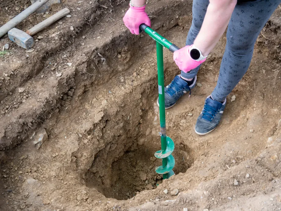 Zakonodaja, dovoljenja in odgovorna uporaba podzemnih virov
