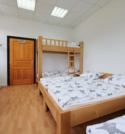 Nočitve v hostlu
