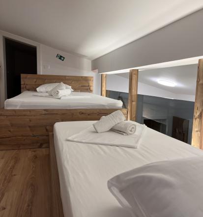 Ugodni apartmaji Pobegi, Koper