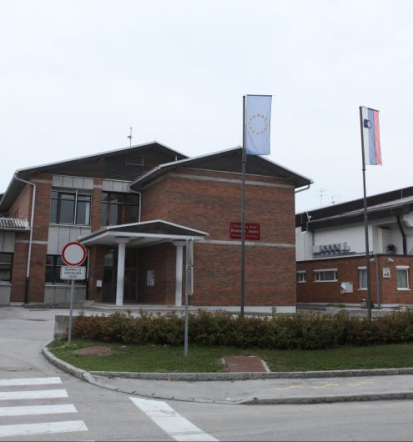Osnovna šola Komenda Moste je šola s tradicijo.