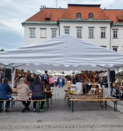 Šotor za praznovanje