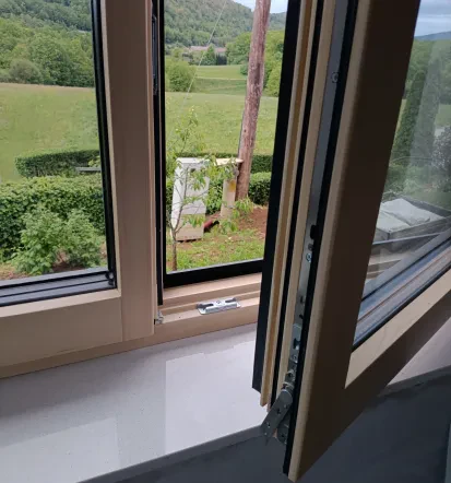 Ugodna lesena okna in les-alu okna Dolenjska