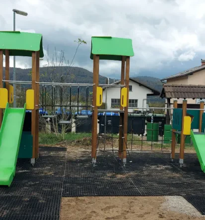 Igrala za javno uporabo, otroška igrala za parke, šole Slovenija