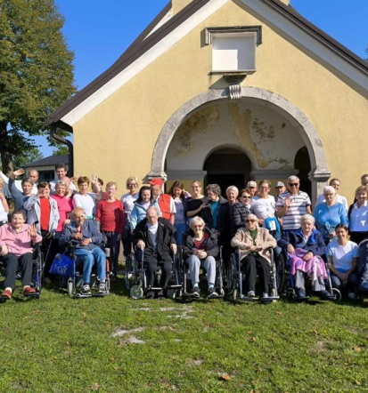 Izleti in pikniki, Dom upokojencev Postojna