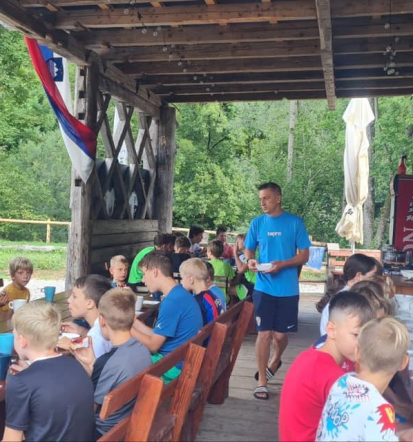 Nogometne počitnice za otroke v Sloveniji