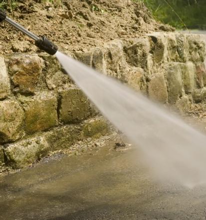 Čiščenje streh Slovenska Bistrica - Čas Gradnje