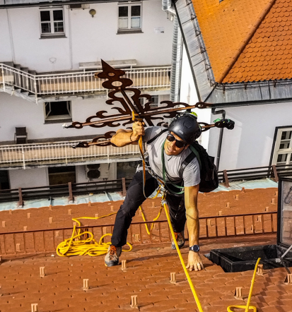 Drevesa in dom v ravnovesju, arboristika in čiščenje žlebov, Slovenija