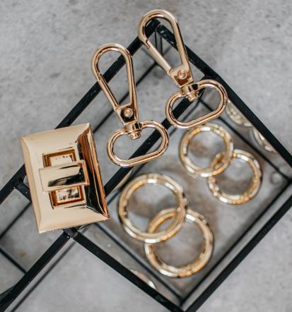 Personalizirane kvačkane torbice po naročilu Slovenija - Kjut kvačka