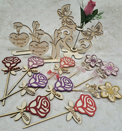 Dobro založena trgovina z darili Podravska - Trgovina z darili Moni