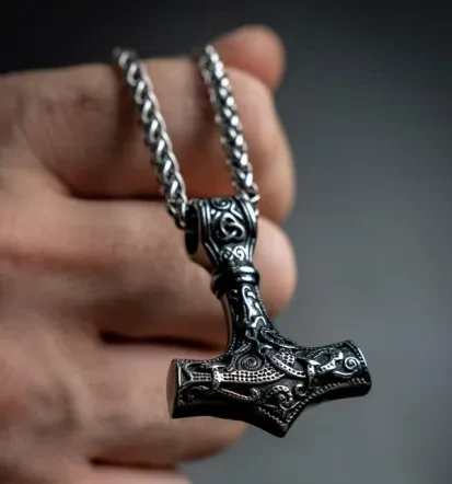 Videograf snemanje reklam Dolenjska, Dark Visions za top video zgodbe