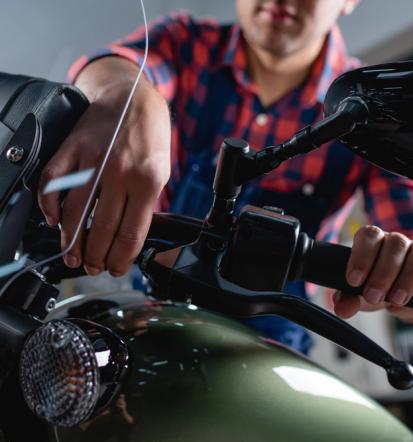 Ugoden servis motornih koles