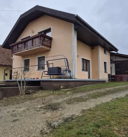 Kakovostne kovinske ograje in nadstreški Pomurje