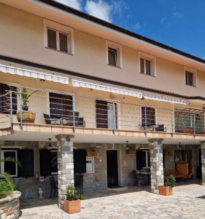 Apartma v Portorožu nad solinami z razgledom in teraso