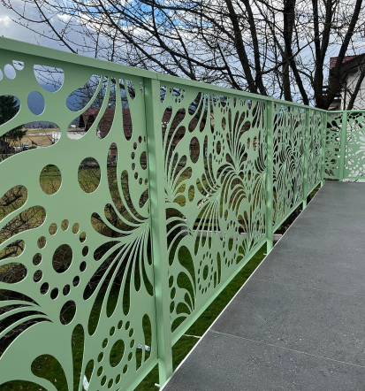 ALU ograje po meri Primorsko-Notranjska z dodatkom inoxa in kovinskih elementov