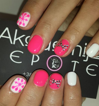 Iščeš kvalitetna manikura in pedikura Obala? Pridi v Koper