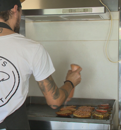 Okusna hitra hrana na dogodkih v Prekmurju, Riko's Hotpot vas navduši