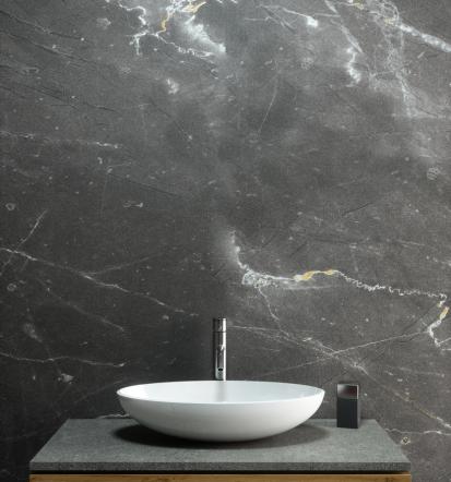 Kvalitetna kopalnica Goriška