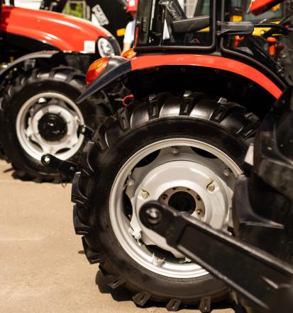 Zanesljiv partner za prevoz poljščin in obdelavo njiv Podravska