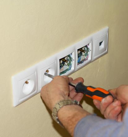 Hitre in kakovostne elektroinštalacije za domove in poslovne prostore