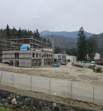 Gradnja in vzdrževanje cest in javnih poti Pomurje